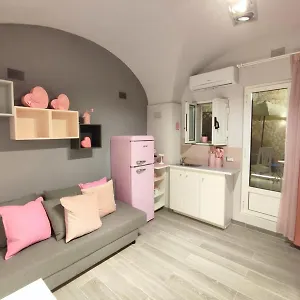 Milo's Bed & Breakfast